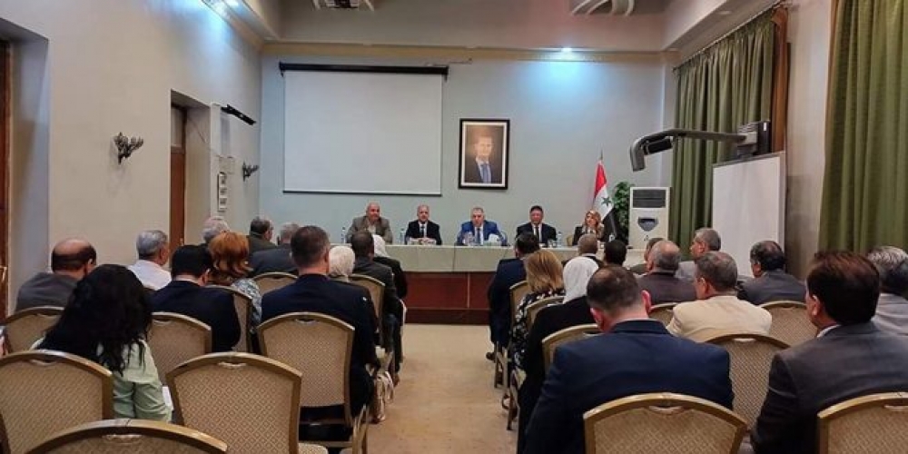 وزير التربية: الالتزام بالقواعد والتعليمات الامتحانية موضوع لا تهاون فيه