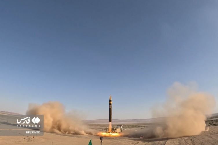 تعرف كيف يعمل صاروخ 