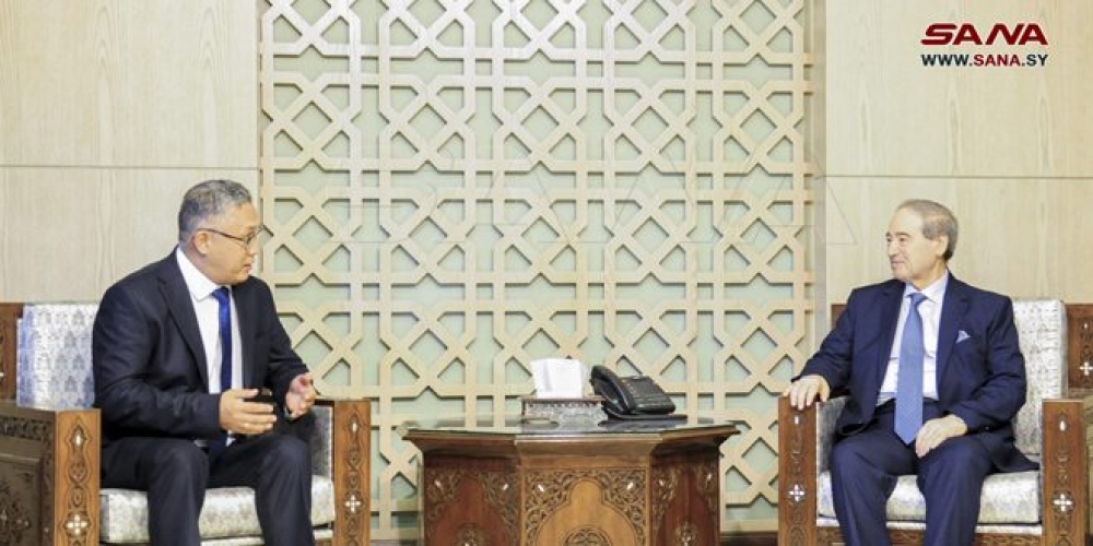 الوزير المقداد يبحث مع سفير كازاخستان في لبنان العلاقات الثنائية وسبل تنشيط العمل الدبلوماسي المشترك