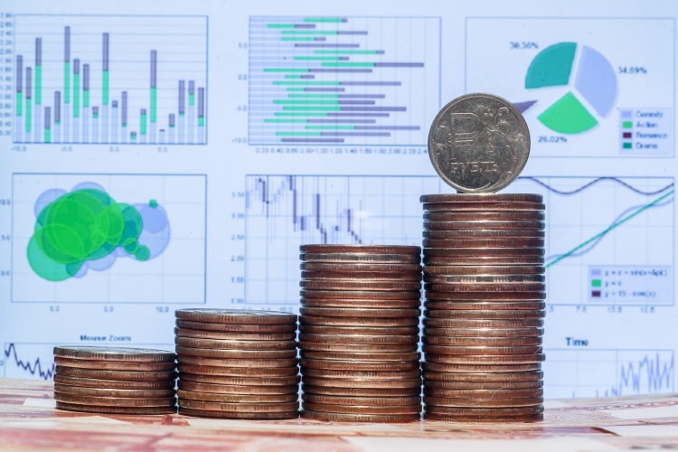 تسارع نمو إجمالي الناتج المحلي الروسي بشكل ملحوظ في الربع الثاني من 2023