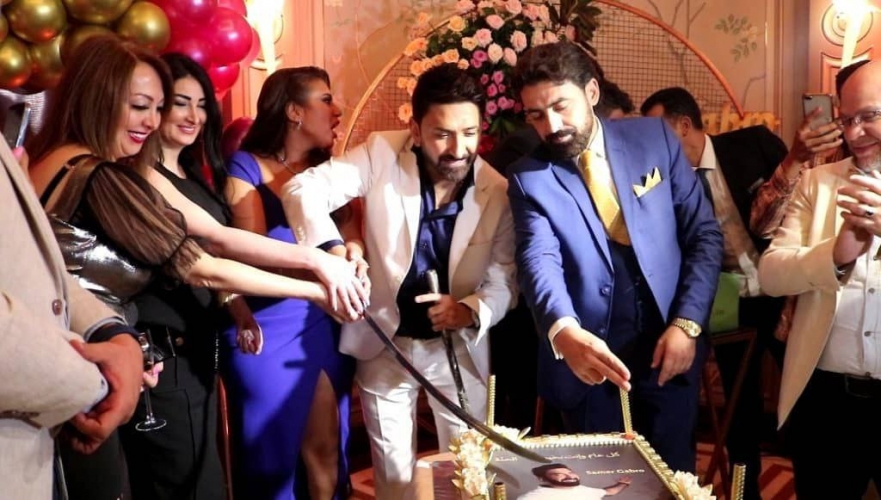 تزامناً مع عيد ميلاه.. الفنان سامر كابرو يعلن خطوبته ويطلق عملين فنيين