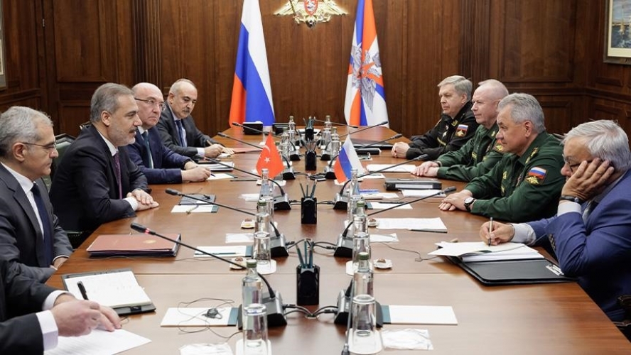 شويغو يبحث مع فيدان صفقة الحبوب وعمل تركيا وروسيا المشترك لتسوية الأزمة السورية