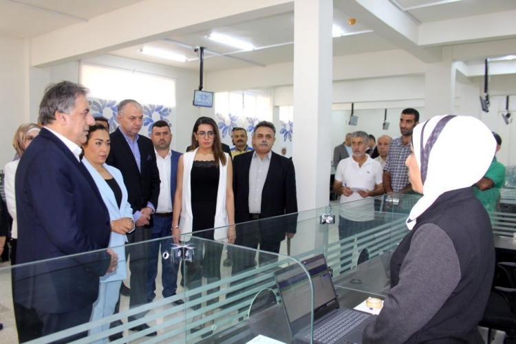 افتتاح النافذة الواحدة لخدمات العاملين في محافظة حلب 