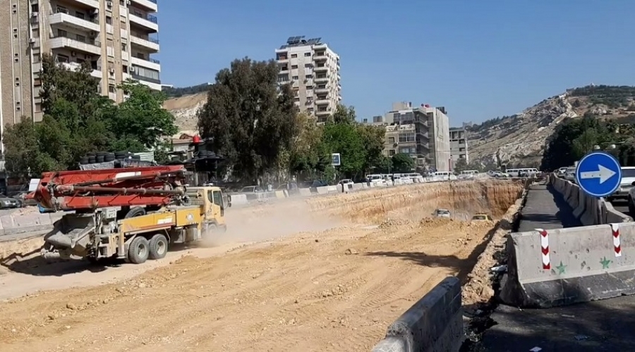 مشروع عقدة المواساة.. وتيرة عمل متسارعة لإتمام إنجازه بداية العام الجديد