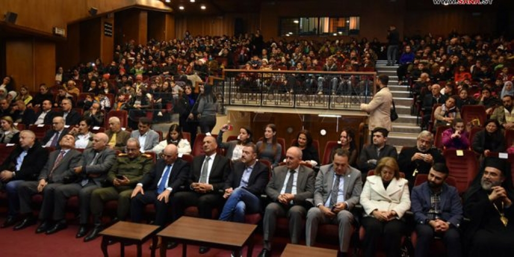 تكريم 220 من أبناء الشهداء في طرطوس