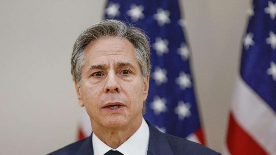 طريقة جديدة لتمويل الحرب... بلينكن يعرض على اليونان أموال من صندوق التمويل الأجنبي مقابل أسلحة لأوكرانيا