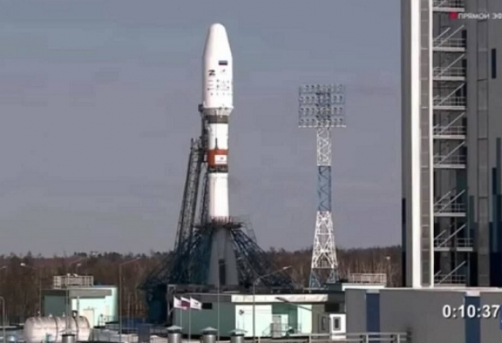 روسيا تطلق إلى الفضاء 19 قمراً صناعياً بينهم قمر بارس 1 الإيراني للتصوير