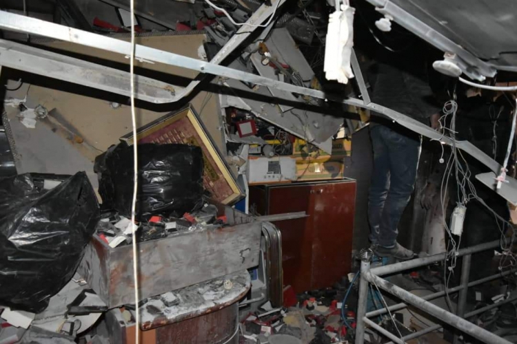 إصـابة ثلاثة أشخاص بحـروق وجروح خطيـرة في أحد محلات المجوهرات بدمشق