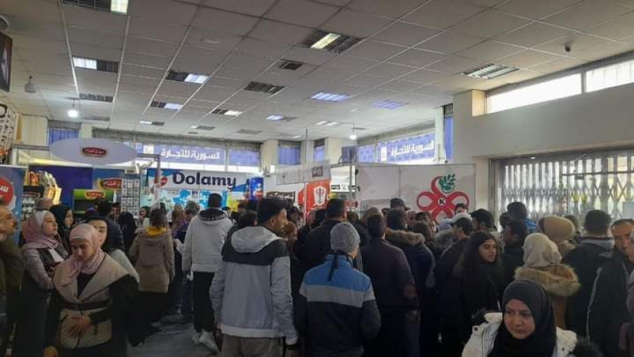 تمديد مهرجان التسوق في مجمع الأمويين بدمشق حتى 7 نيسان القادم