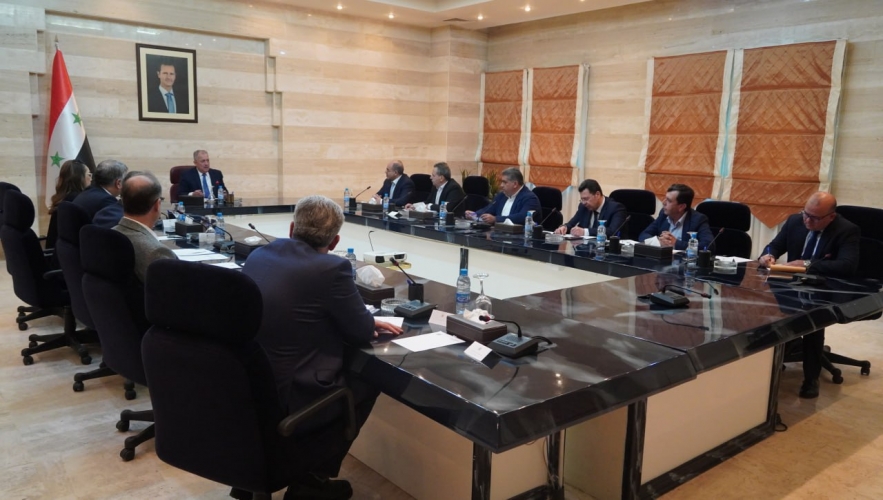 اجتماعان برئاسة المهندس عرنوس بشأن الحوافز في القطاع الاقتصادي الإنتاجي وتعزيز بنية الدفع الإلكتروني