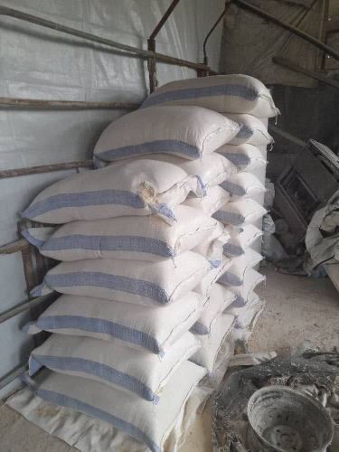 ضبط مستودع دقيق تمويني في منطقة الزاهرة بدمشق