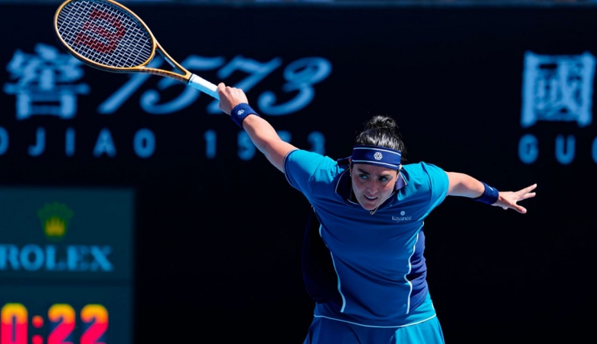 التونسية أنس جابر تودع بطولة أستراليا على يد الأمريكية نافارو