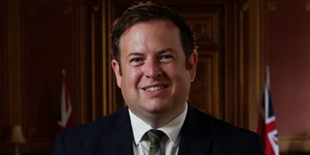 بريطانيا تعتزم تعديل نظام العقوبات المفروضة على سوريا بعد سقوط الأسد