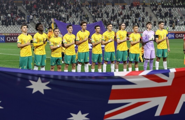 شباب أستراليا يهزم نظيره الياباني بثنائية نظيفة في نهائي كأس آسيا للشباب