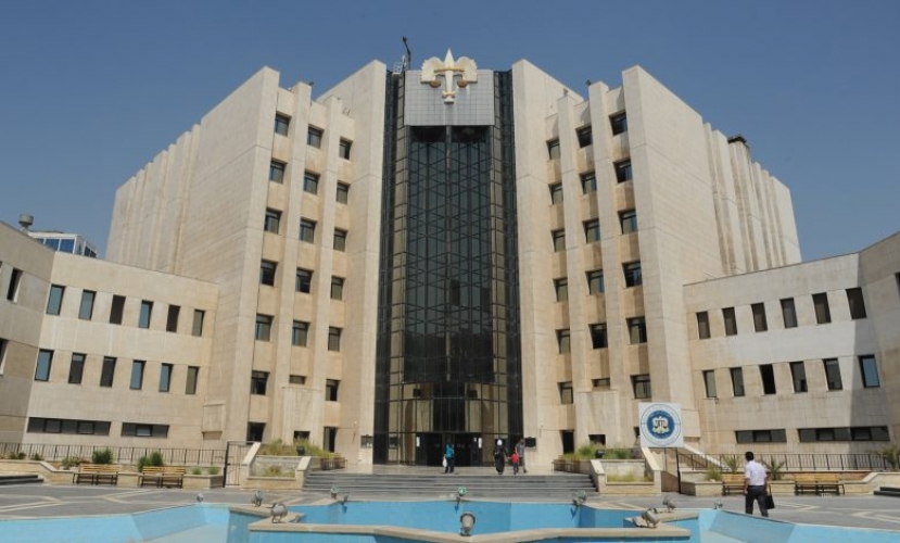 وزارة العدل تصدر تعميماً يقضي بالتقيد بالحصانة الممنوحة للقضاة ‏والمحامين