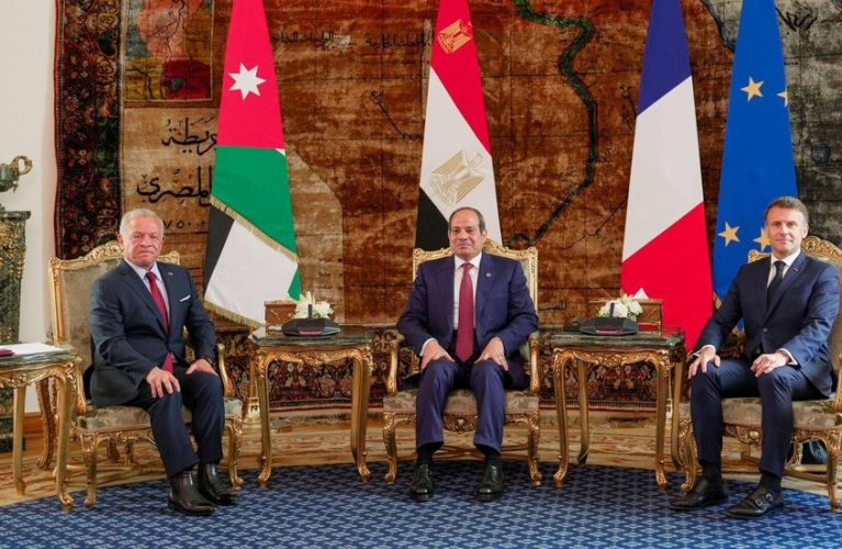 قادة مصر وفرنسا والأردن يبحثون مع ترامب سبل ضمان وقف النار في غزة بشكل عاجل