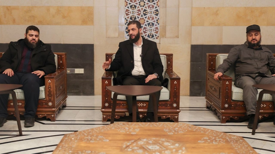 دعوى قضائية في فرنسا ضد الشرع و وزراء له بتهمة التطهير العرقي في الساحل السوري