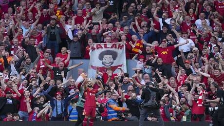 ليفربول يهزم ضيفه توتنهام  ويتوج بلقب بطل الدوري الإنجليزي 