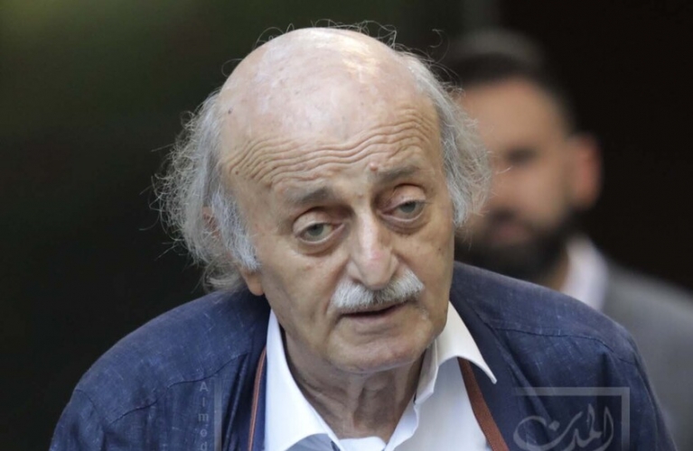 جنبلاط يجري اتصالات دولية لوقف إطلاق النار في بلدة أشرفية صحنايا