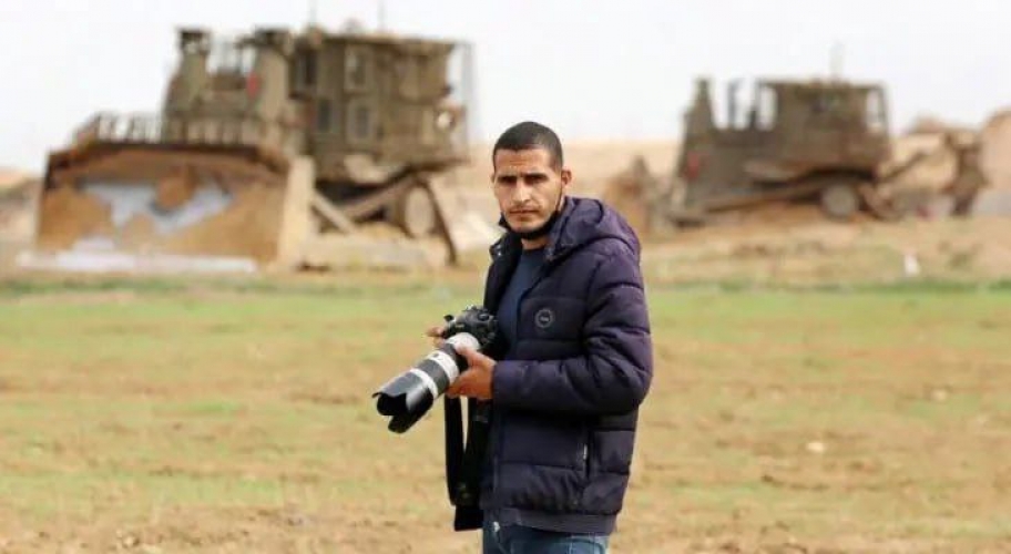 إسرائيل تغتال الصحفي حسن إصليح خلال تلقيه العلاج في مستشفى ناصر بخانيونس