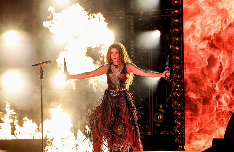 حفل شاكيرا يثير أزمة صحية في أمريكا بعد مخاوف من تفشي مرض فيروسي شديد العدوى