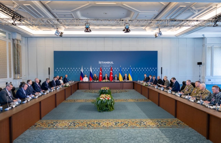 رئيس الوفد الروسي إلى المفاوضات في اسطنبول 