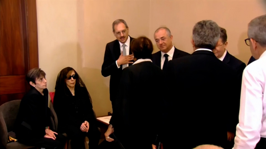 عائلة الراحل زياد الرحباني تختتم تقبّل التعازي في بكفيا بحضور سياسي ودبلوماسي وفني واسع