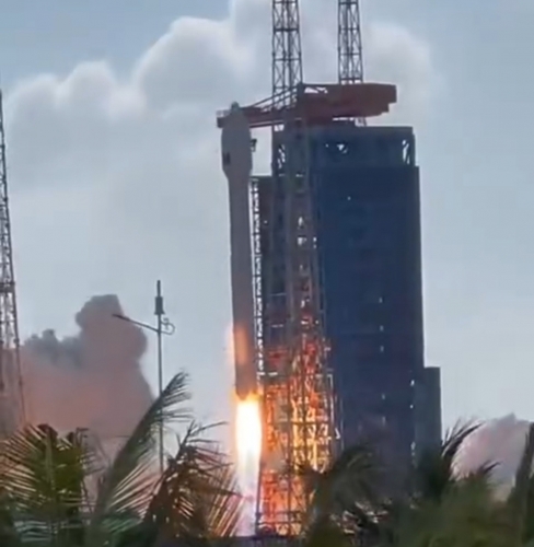 الصين تُنفذ الإطلاق الـ600 بنجاح لصاروخ 