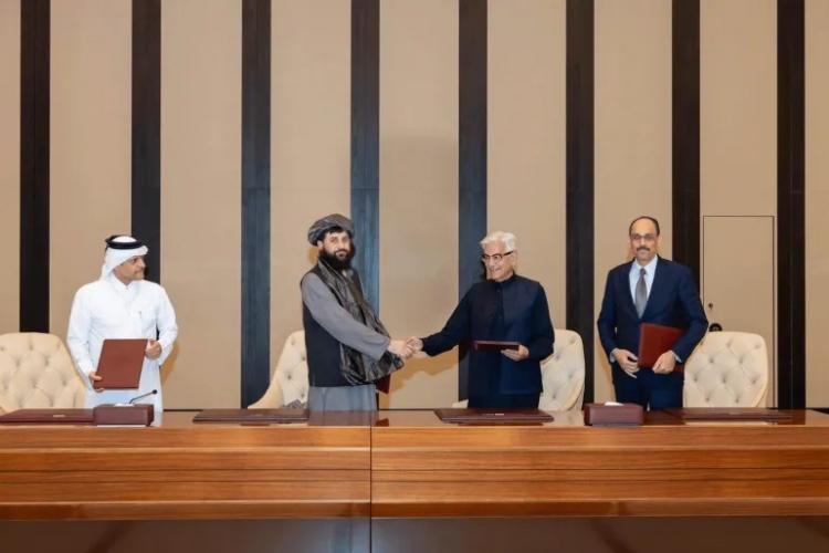 اتفاق باكستاني أفغاني بالدوحة على وقف فوري لإطلاق النار