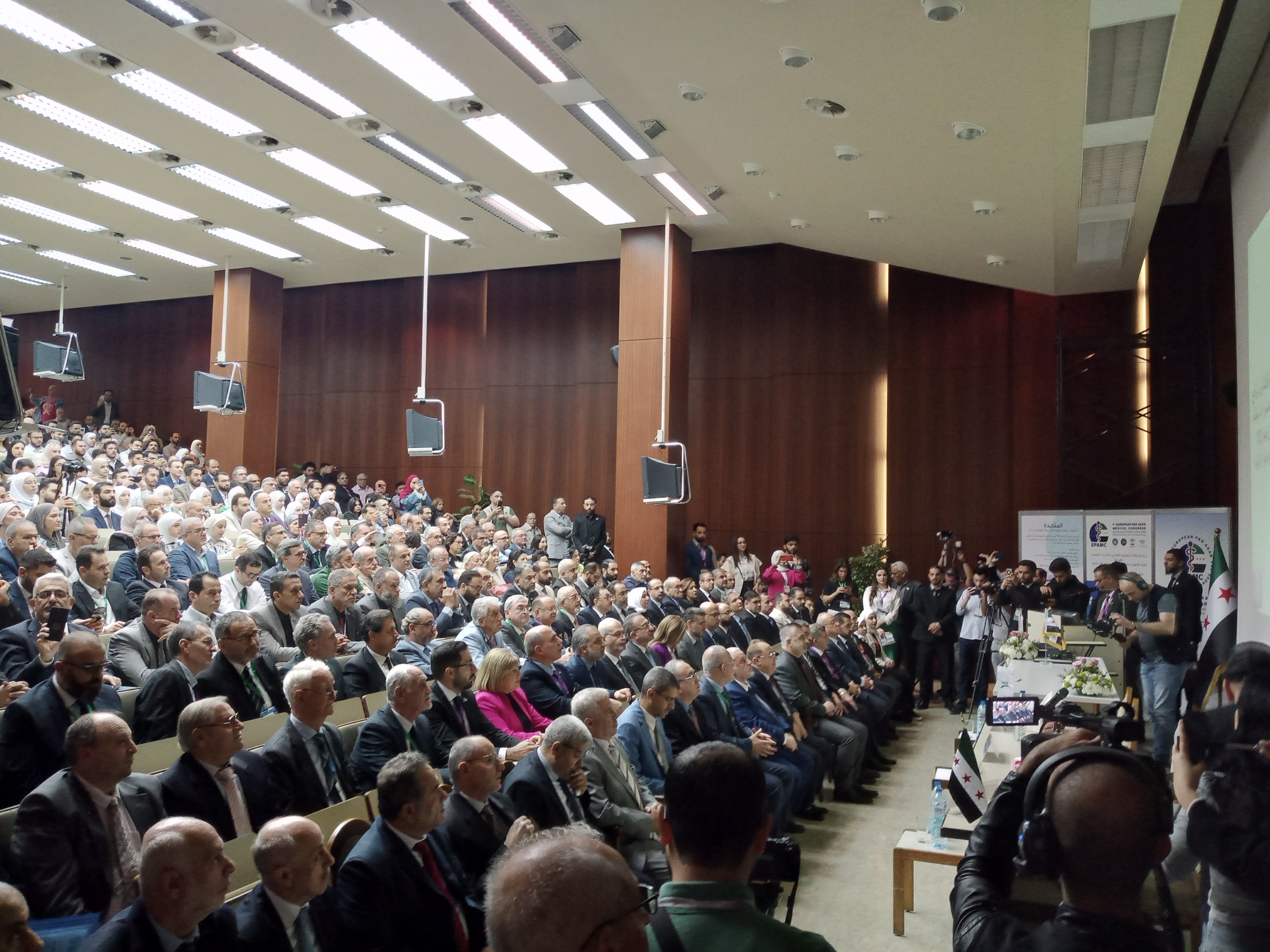انطلاق المؤتمر الطبي الأوروبي العربي الأول في دمشق بمشاركة أكثر من ألف طبيب