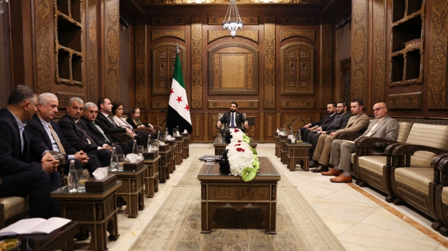 وزير الداخلية يلتقي وفداً من أبناء الطائفة الإسماعيلية في سوريا