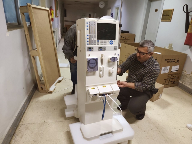 تزويد مشفى الجولان الوطني بثلاث أجهزة غسيل كلية جديدة