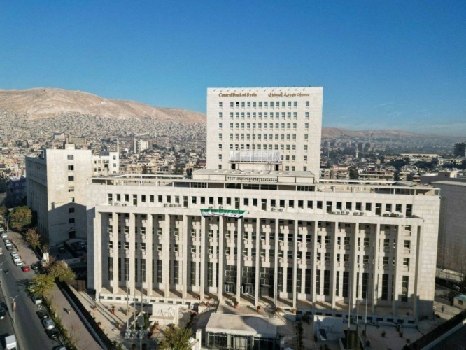 تعرف على الجهات المعتمدة من المصرف المركزي لتنفيذ عملية استبدال العملة السورية