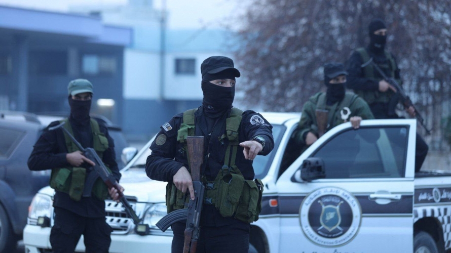  المرصد السوري: حملة مداهمات وانتهاكات في ريف بانياس