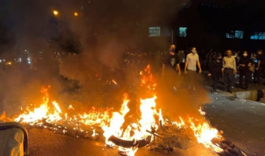 اعتقال المئات من العناصر الرئيسية المثيرة للشغب في إيران