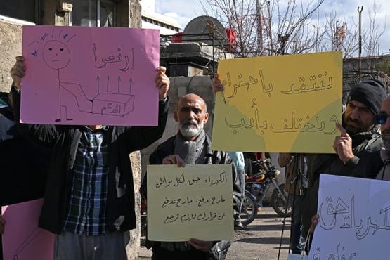 غضب بين السوريين من أسعار الكهرباء ورفض لدفع الفاتورة