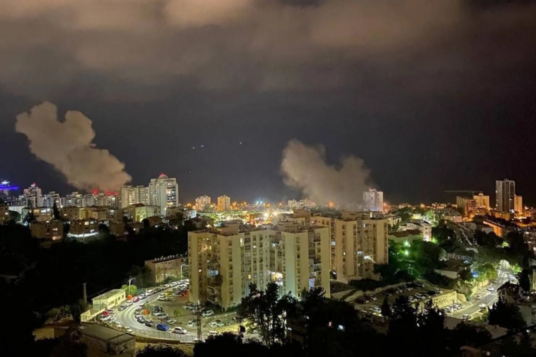 حزب الله: استهدفنا جنوب حيفا ثأرا لدم الإمام الخامنئي