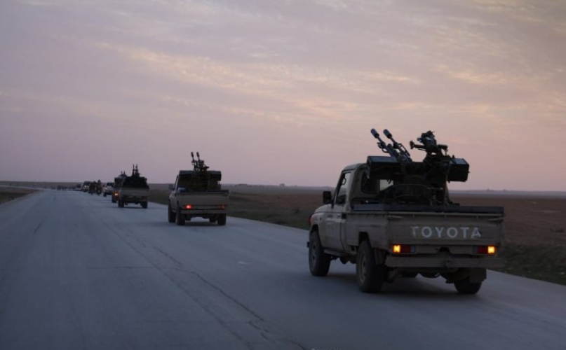 وزارة الدفاع السورية تعزز وجود قواتها على حدود لبنان والعراق مع تصاعد الحرب الإقليمية