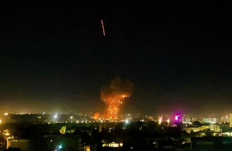 مقتل أكثر من 200 شخص في غارة باكستانية على مستشفى أفغاني  