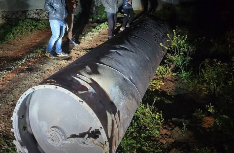 سقوط صاروخ إيراني في ريف القنيطرة اعترضته الدفاعات الجوية الإسرائيلية