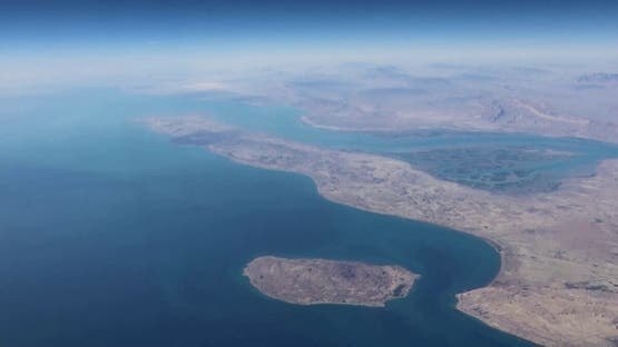 بريطانيا تعلن عن اجتماع عسكري لمناقشة خيارات عملية لفتح مضيق هرمز