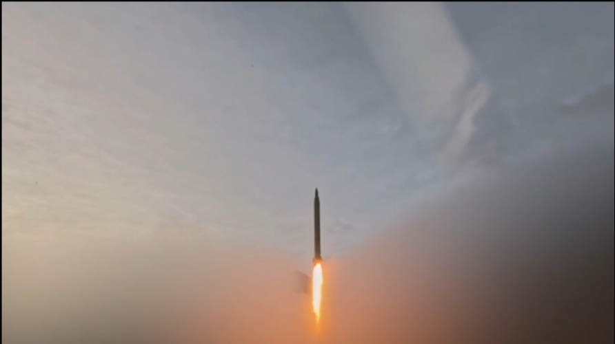 الحرس الثوري الإيراني يعلن تنفذ الموجة 95 وإسقاط طائرات أمريكية.. والجيش الإيراني يدك مطار بن غوريون