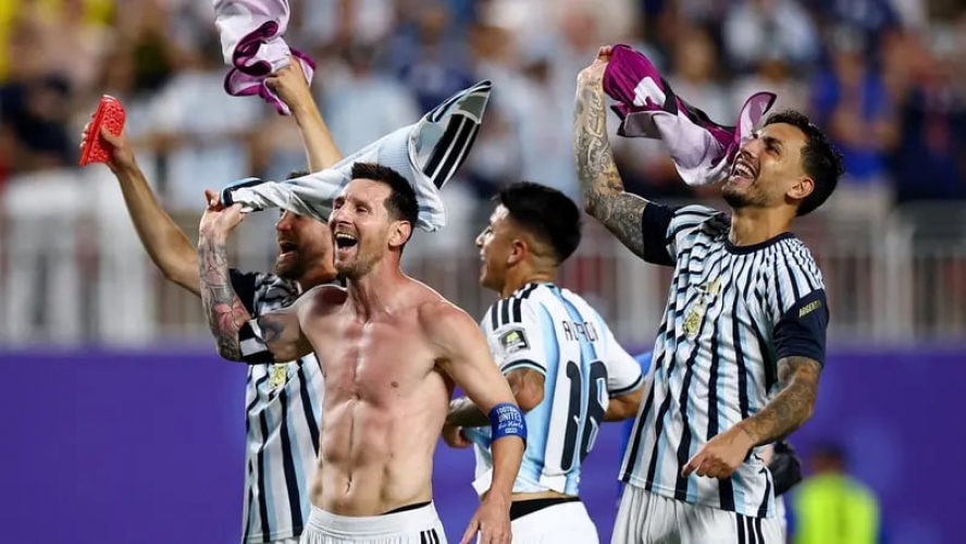 الأرجنتين تهزم سويسرا وإنجلترا تخرج النرويج  ويتأهلان إلى نصف نهائي كأس العالم