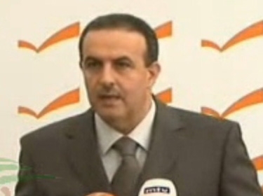 الأمين القطري لحزب البعث بلبنان يكشف توجه اكثر من 300 مسلح إلى سورية