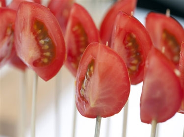 بندورة منمرة وعلى شوكولا في معرض اكسبو في دبي