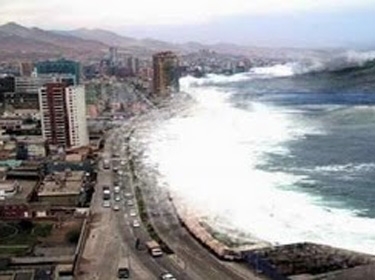 زلزال بقوة 6.8 يضرب سواحل اليابان وتحذيرات من تسونامى