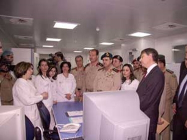 راجحة يزور جرحى الجيش في المشفى وقادة المناطق يزورون مثاوي الشهداء 