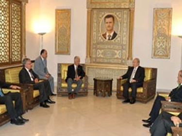 نائب رئيس حزب الشعب التركي: أحداث سورية نتجت عن تحريض وتدخل خارجي