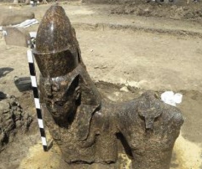 العثور على 5 رؤوس لملوك فراعنة ذات الوجهين القبلي والبحري