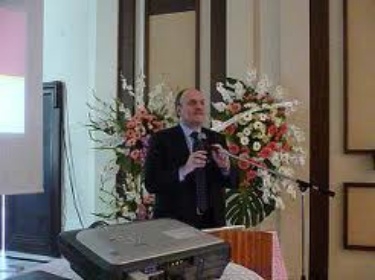 من هو المرشح الثاني لرئاسة الجمهورية العربية السورية؟